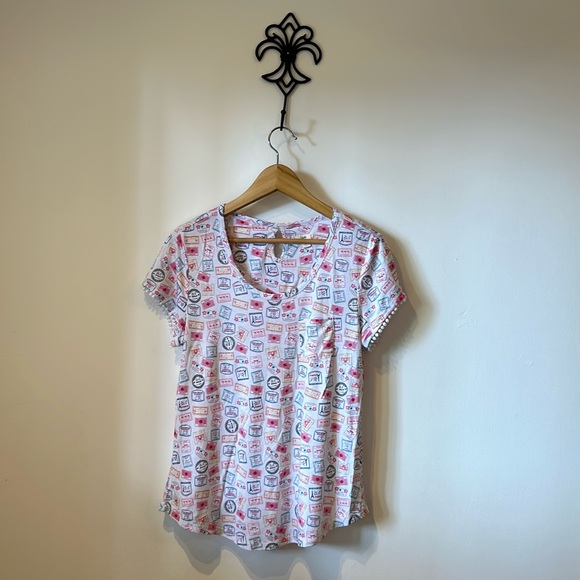 Tops - Adorable summer travel shirt. Layla brand, size Women’s L,cute post stamp emblem